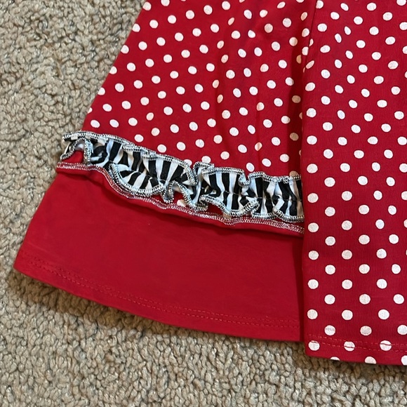 Adorable Disney Parks Baby Girl Minnie Mouse dress, 6 mo., very gently used. - Picture 3 of 8